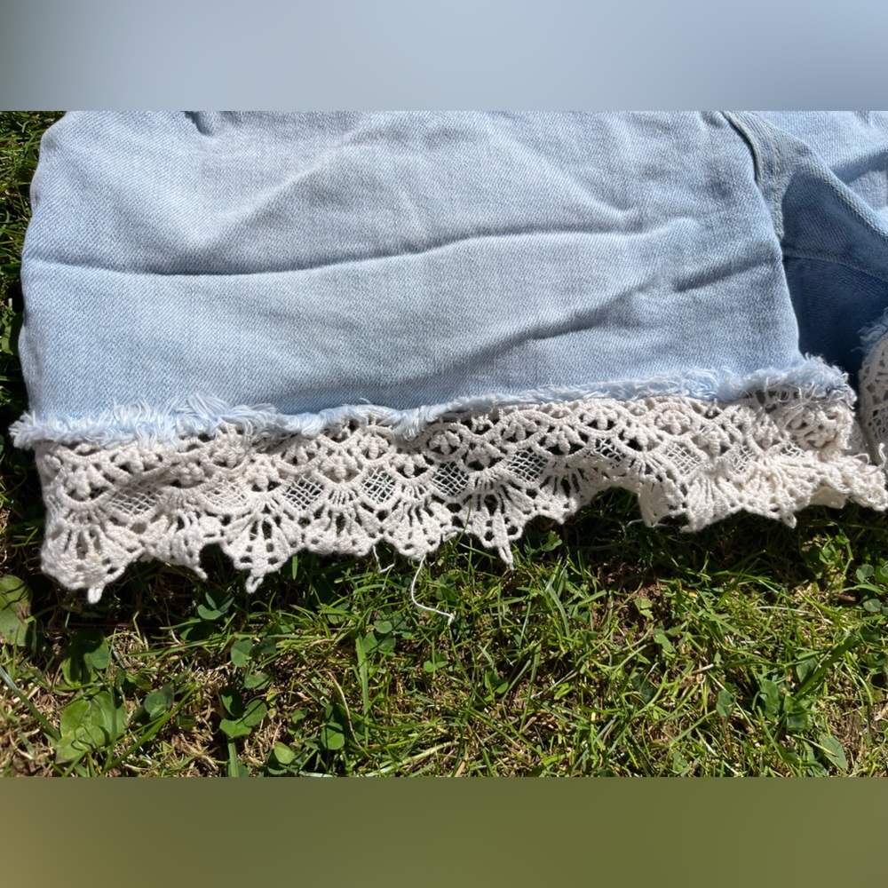 Women's Light Blue Jean Shorts with Lace Trim - Picture 4 of 7